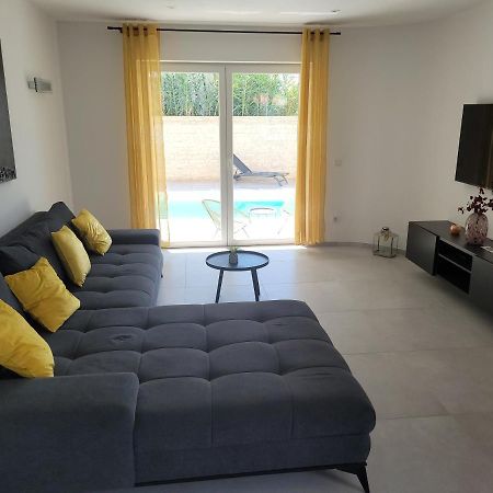 Апартаменты Haus Dalmatia With Heated Pool Бибинье Экстерьер фото