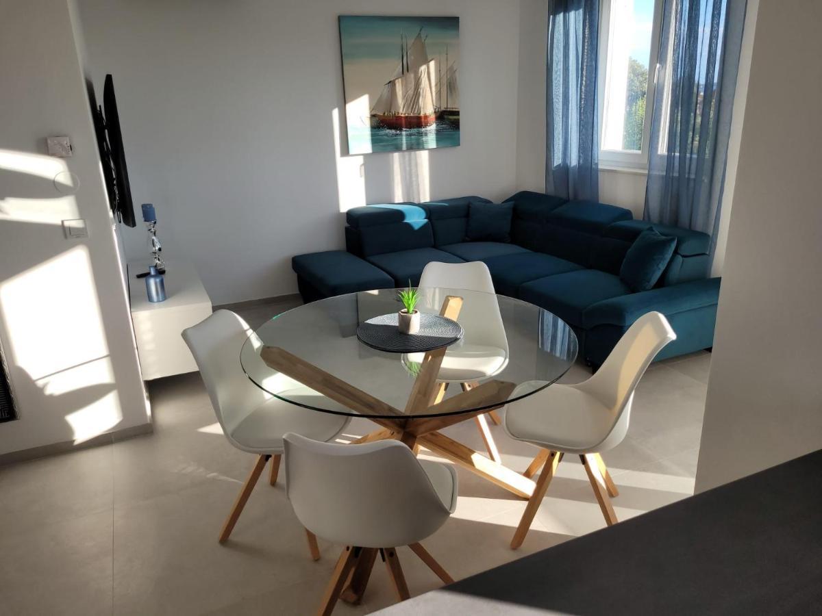 Апартаменты Haus Dalmatia With Heated Pool Бибинье Экстерьер фото