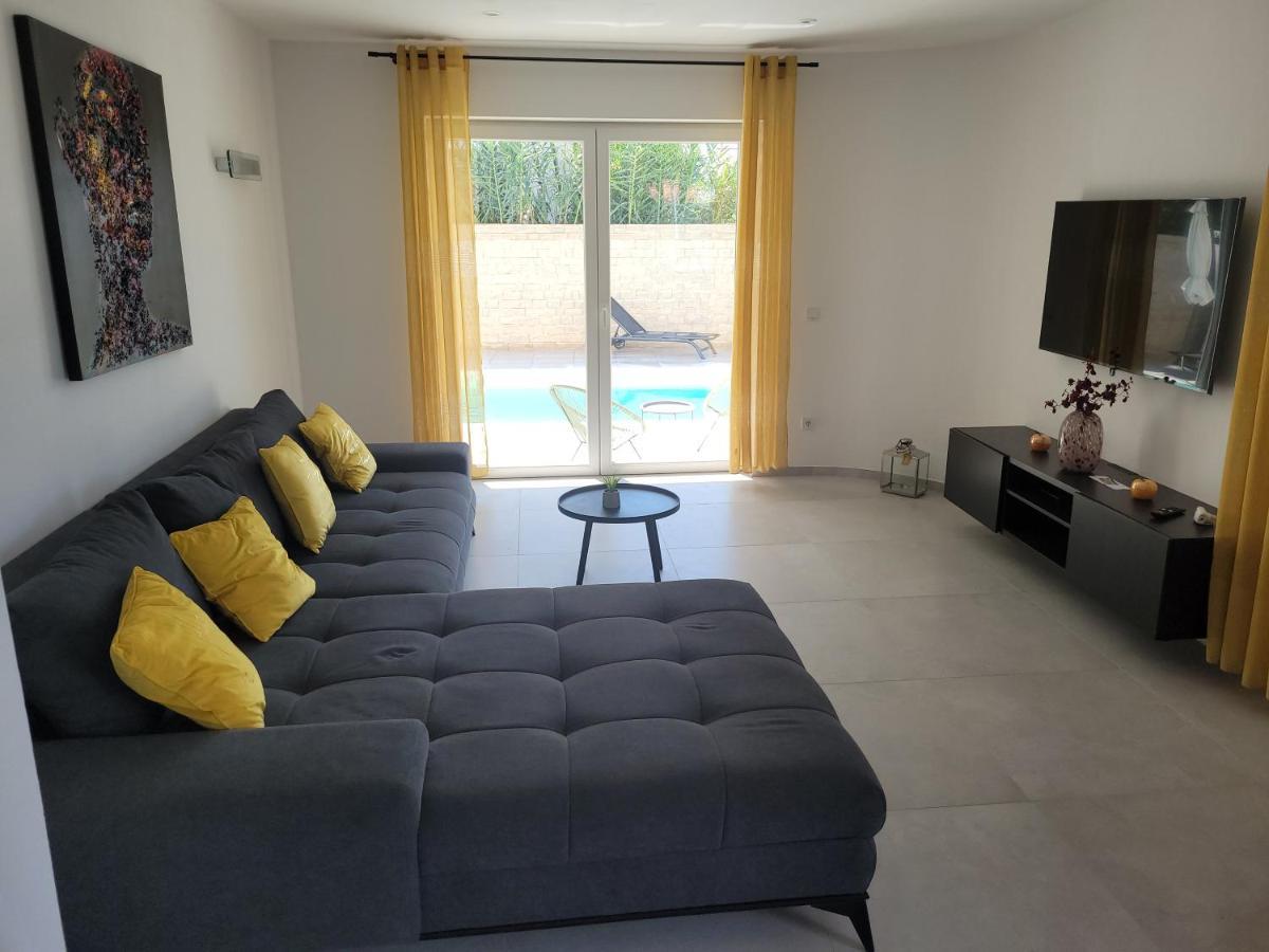 Апартаменты Haus Dalmatia With Heated Pool Бибинье Экстерьер фото