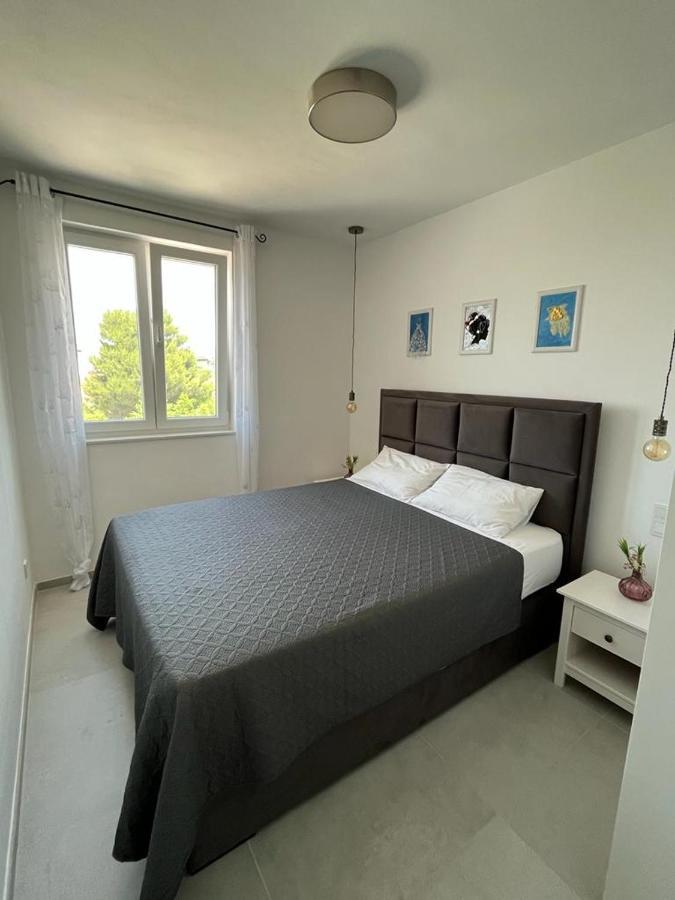 Апартаменты Haus Dalmatia With Heated Pool Бибинье Экстерьер фото