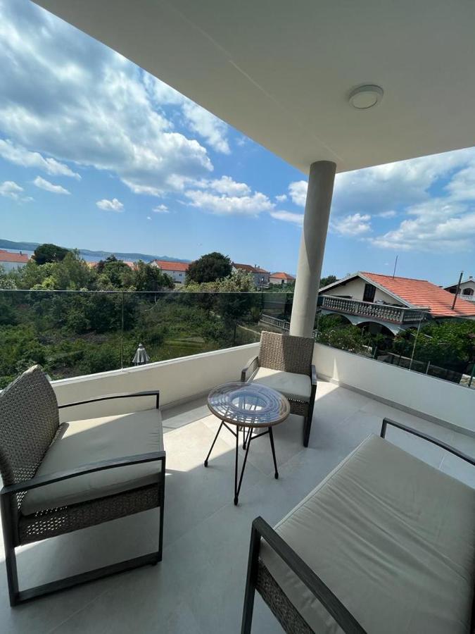 Апартаменты Haus Dalmatia With Heated Pool Бибинье Экстерьер фото